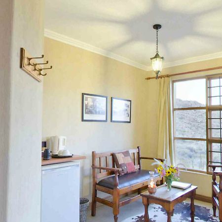 Klein-Aus Vista Desert Horse Inn Экстерьер фото