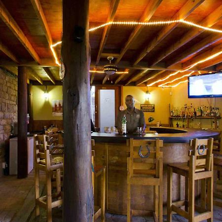 Klein-Aus Vista Desert Horse Inn Экстерьер фото