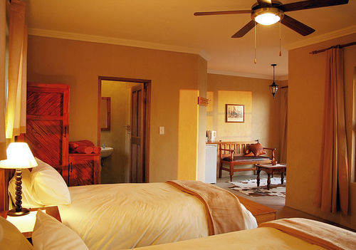 Klein-Aus Vista Desert Horse Inn Экстерьер фото