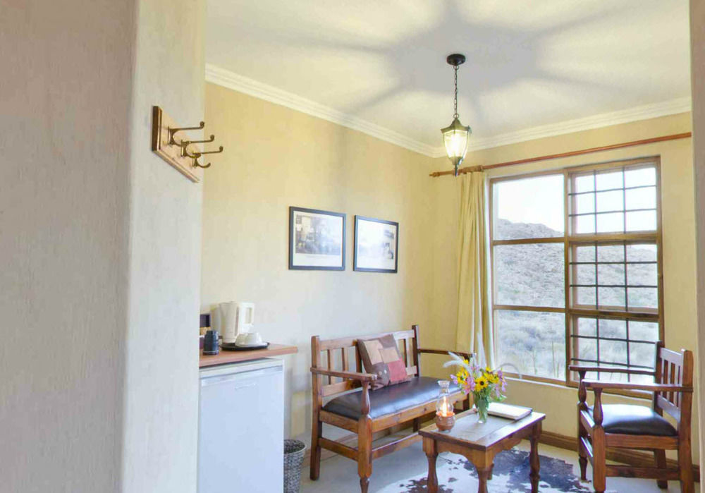 Klein-Aus Vista Desert Horse Inn Экстерьер фото