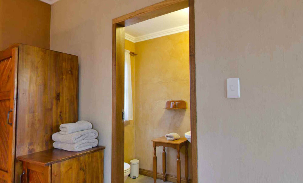 Klein-Aus Vista Desert Horse Inn Экстерьер фото